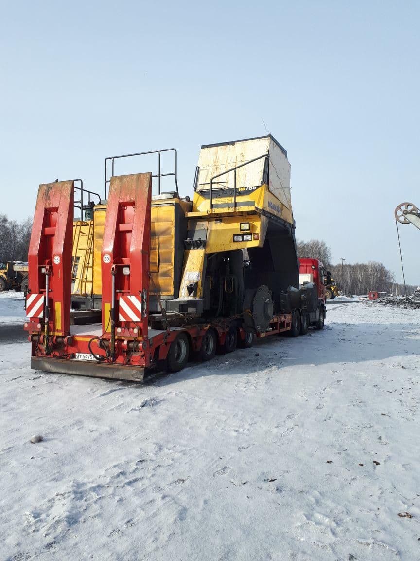 Перевозка самосвала Komatsu